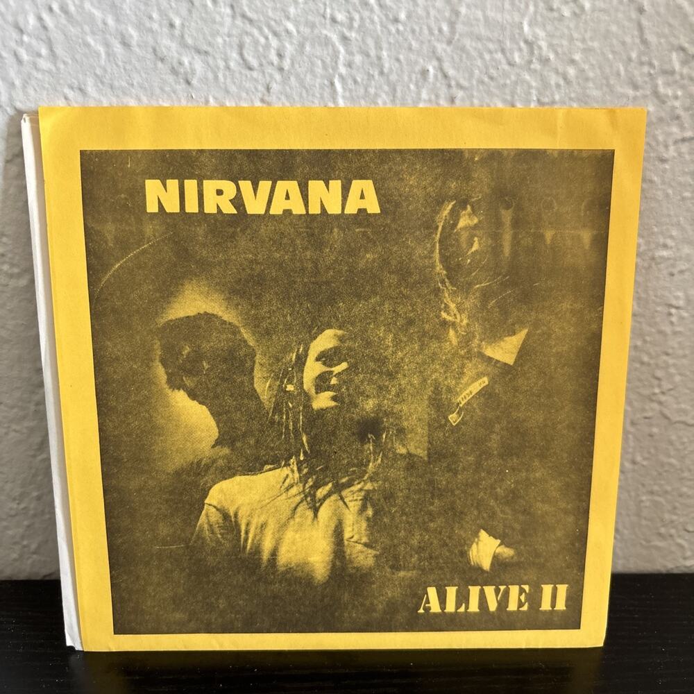 Nirvana Alive II Limited Edition Blue Colored Vinyl Bootleg 7" Record